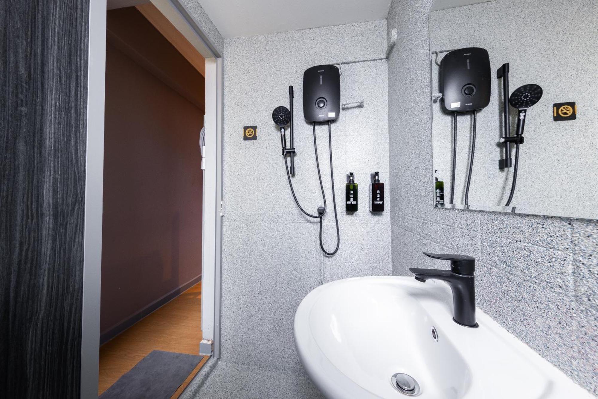 D'Nova Hotel Kallang Σιγκαπούρη Εξωτερικό φωτογραφία